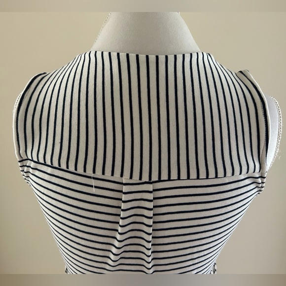 CUTE Striped Dress - Picture 6 of 7